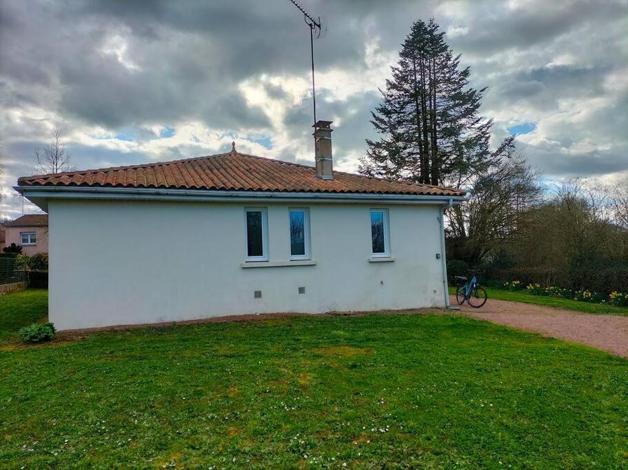 Petite Maison, Le Charme De L'Ancien Saint-Mesmin  Exterior foto