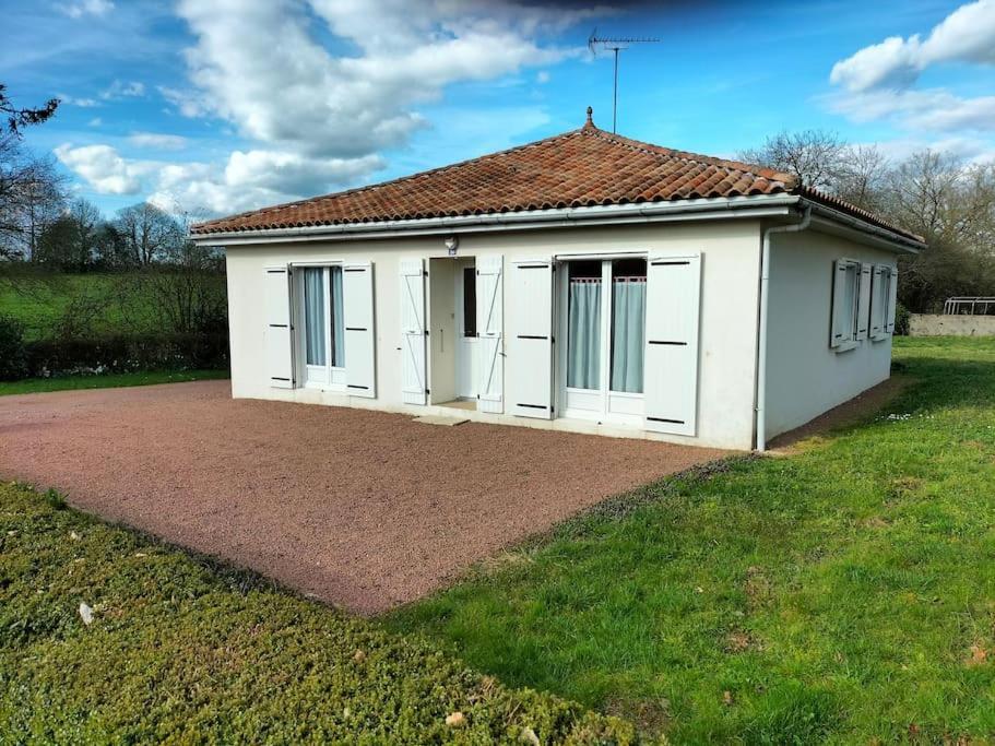 Petite Maison, Le Charme De L'Ancien Saint-Mesmin  Exterior foto